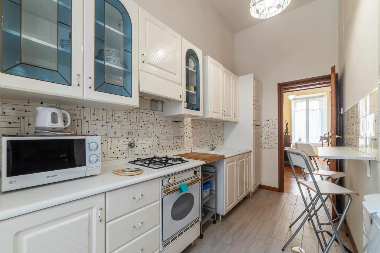 Termini Central And Elegant Apartment Рим Екстериор снимка